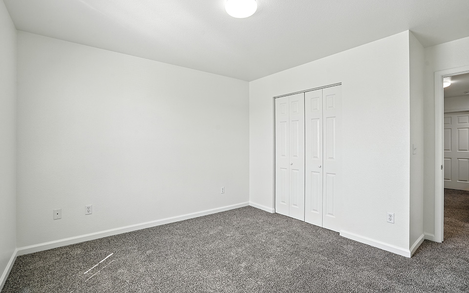Moffett Court 1390 3x2.5 Bedroom